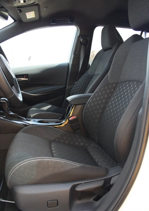 Suzuki Swace cena 126900 przebieg: 3400, rok produkcji 2023 z Piława Górna małe 211